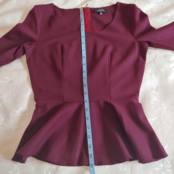 Aritzia Babaton Barrett Peplum Top Burgundy Size 2 - Picture 11 of 13